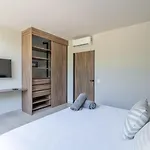 Moderno Estudio Con Fast Wifi